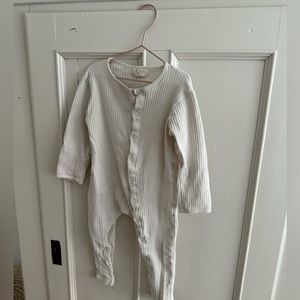 The Simple Folk ribbed romper sleeper baby size 18-24m